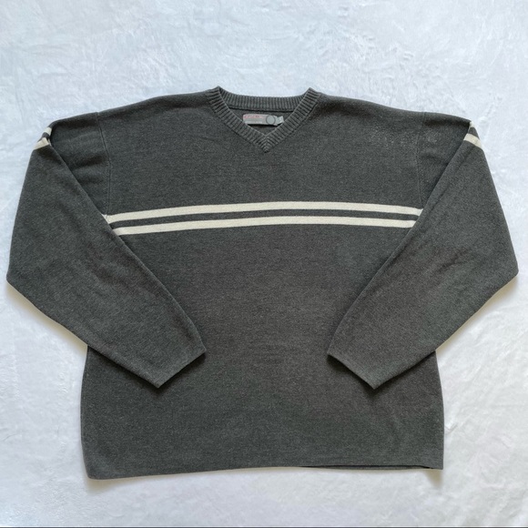 BasicRed Vintage Grey V-Neck Sweater with White Stripes - Picture 2 of 8